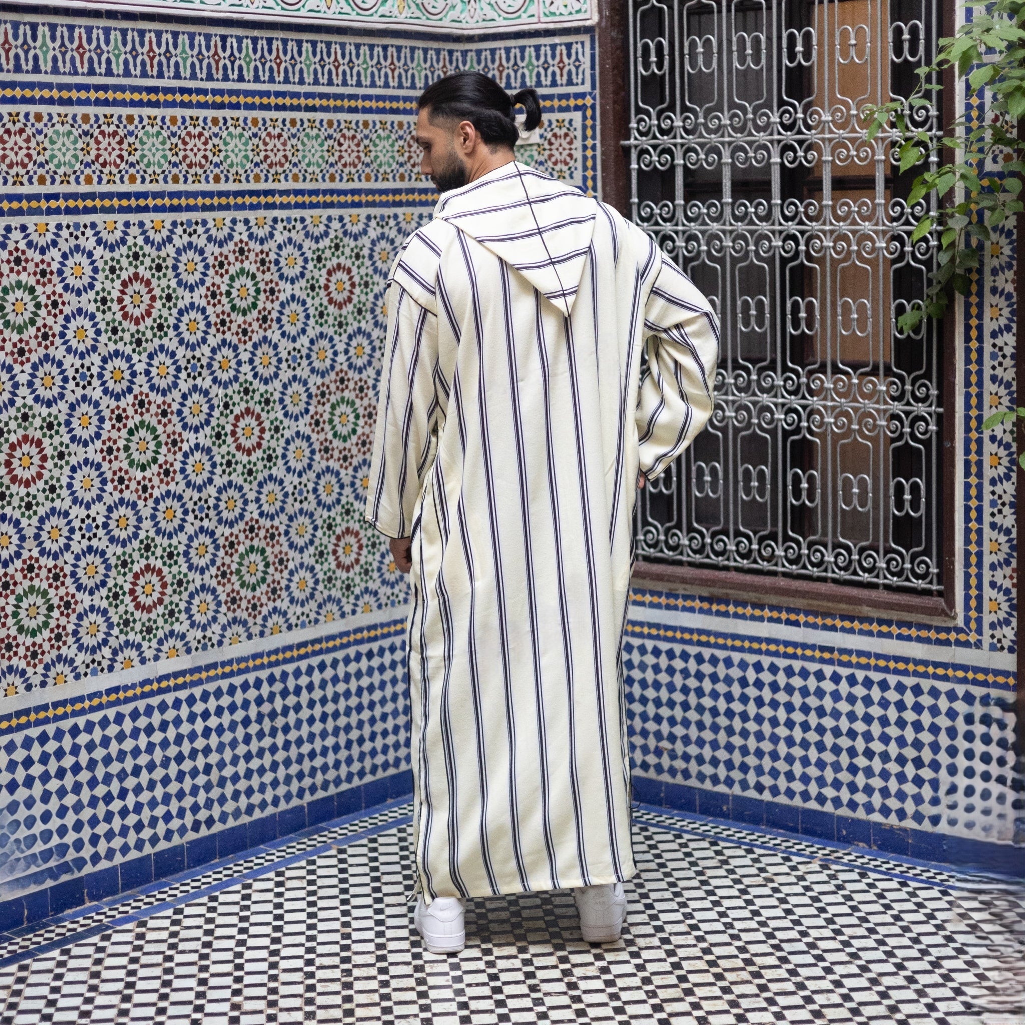 Black Azrou Moroccan Djellaba – ramiko.co